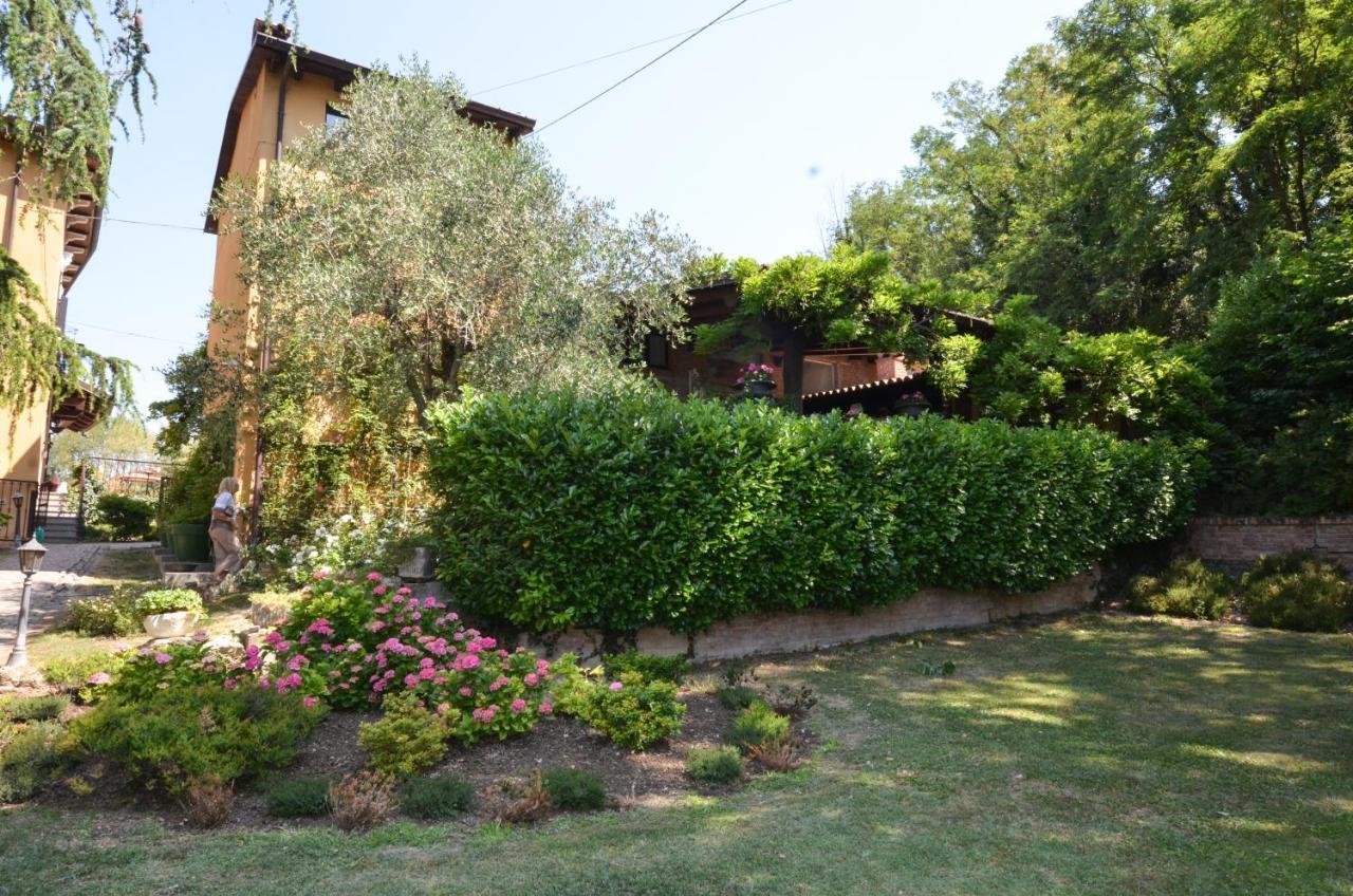 Podere Sant'Angelo Vernasca Exterior photo