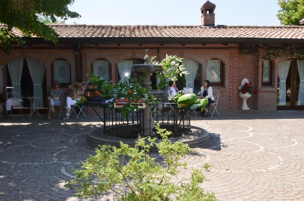 Podere Sant'Angelo Vernasca Exterior photo